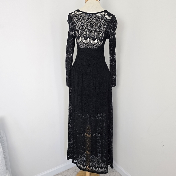 ASTRAS Black Lace Long Sleeves V Neck Maxi Dress Sz Small (620) - Picture 5 of 9